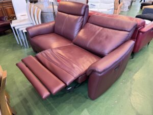 愛品館八千代店】2.5人掛 本革ソファ