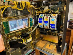 初代吉宗S ラブリーパネル｜コイン不要機｜スロット実機｜4号機買取 