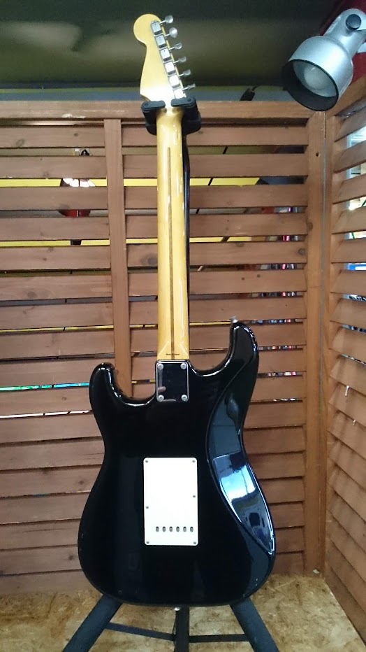 Fender Japan | エレキギター| ST-57-US BLK | 買取致しました|愛品 