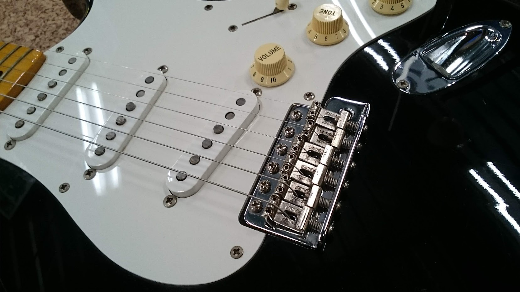 Fender Japan | エレキギター| ST-57-US BLK | 買取致しました|愛品 