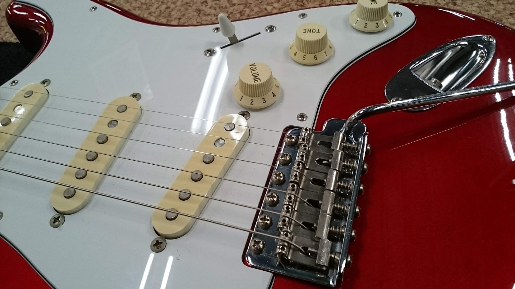 Fender Japan | エレキギター| ST-43RED | 買取致しました|愛品倶楽部柏店