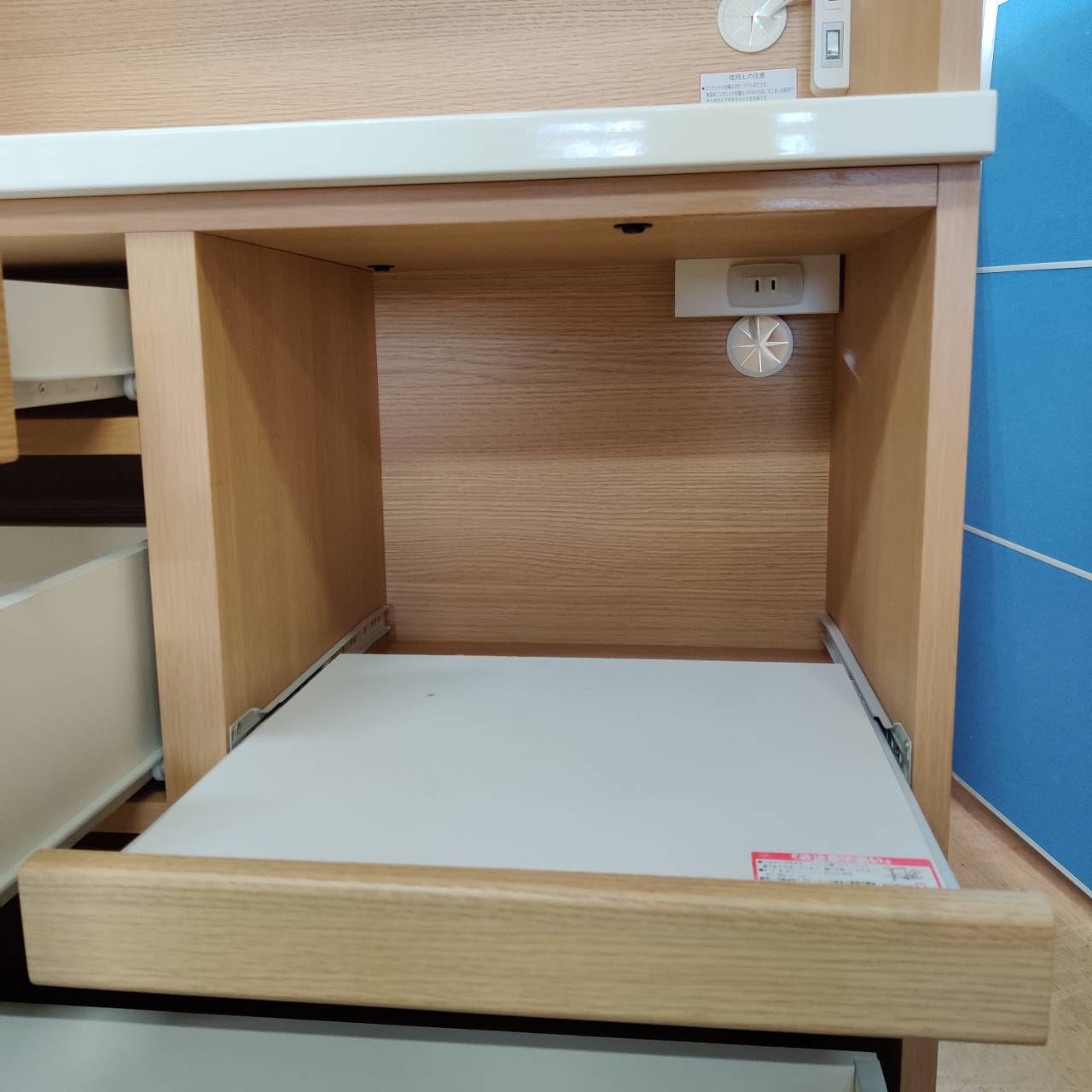 NITORI 3枚扉キッチンボード RIPE-90KBΗ-ΝΑ 販売中！ 愛品倶楽部柏店 