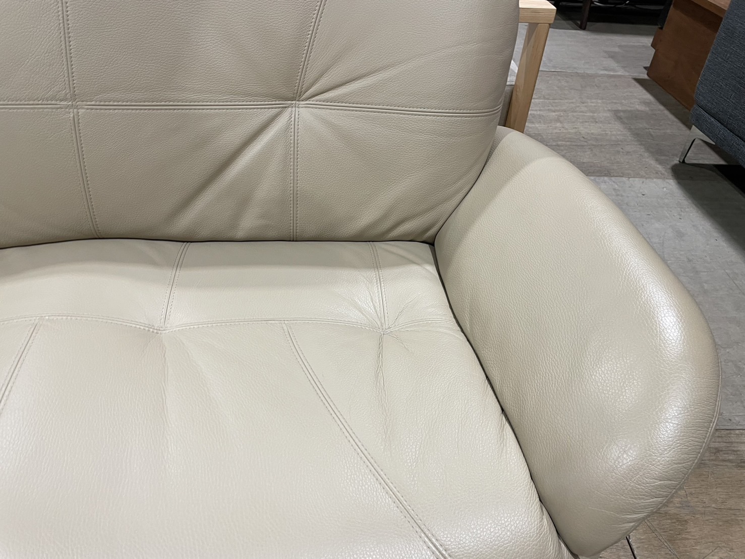 浜本工芸｜3人掛けソファ入荷致しました！ | リサイクルショップ 中古 
