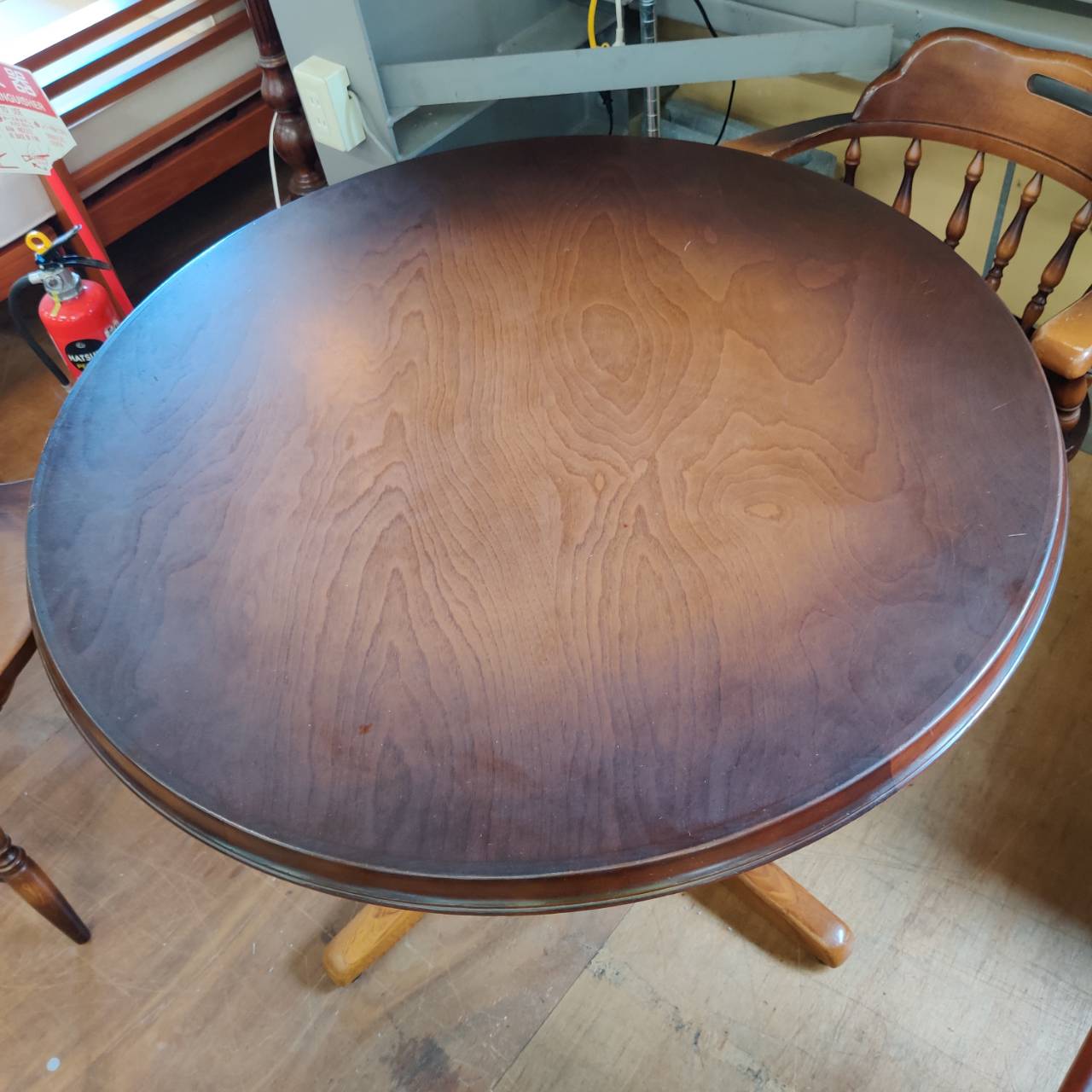 飛騨産業/HIDA キツツキ|アームチェア3脚&丸テーブルセット 穂高  