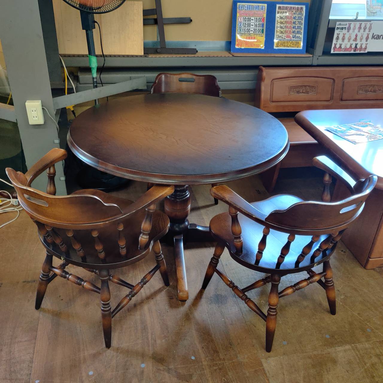 飛騨産業/HIDA キツツキ|アームチェア3脚&丸テーブルセット 穂高 販売  