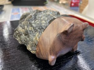 飾り石 ラブラドライト 買取致しました｜リサイクルショップ愛品館千葉 