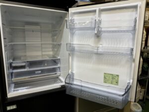 AQUA｜2022年製｜4ドア冷蔵庫｜AQR-V43M買取しました｜愛品館八千代店 