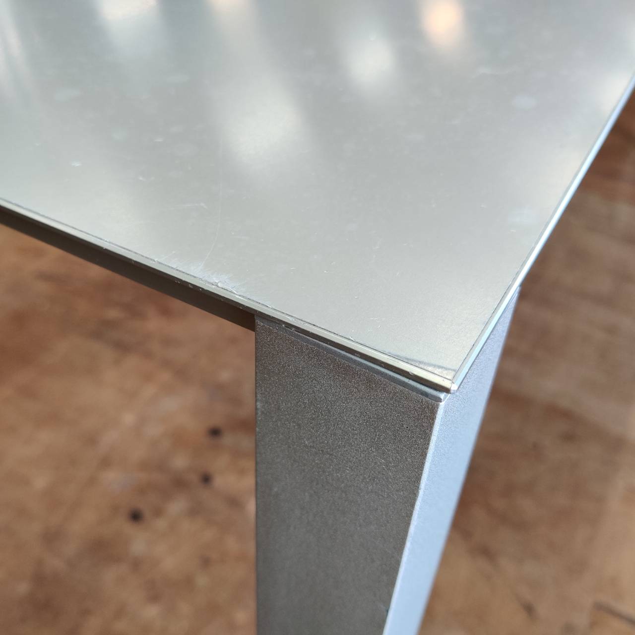 Cassina IXC./カッシーナ ダイニングテーブル AIR FRAME 販売中！ 愛品  