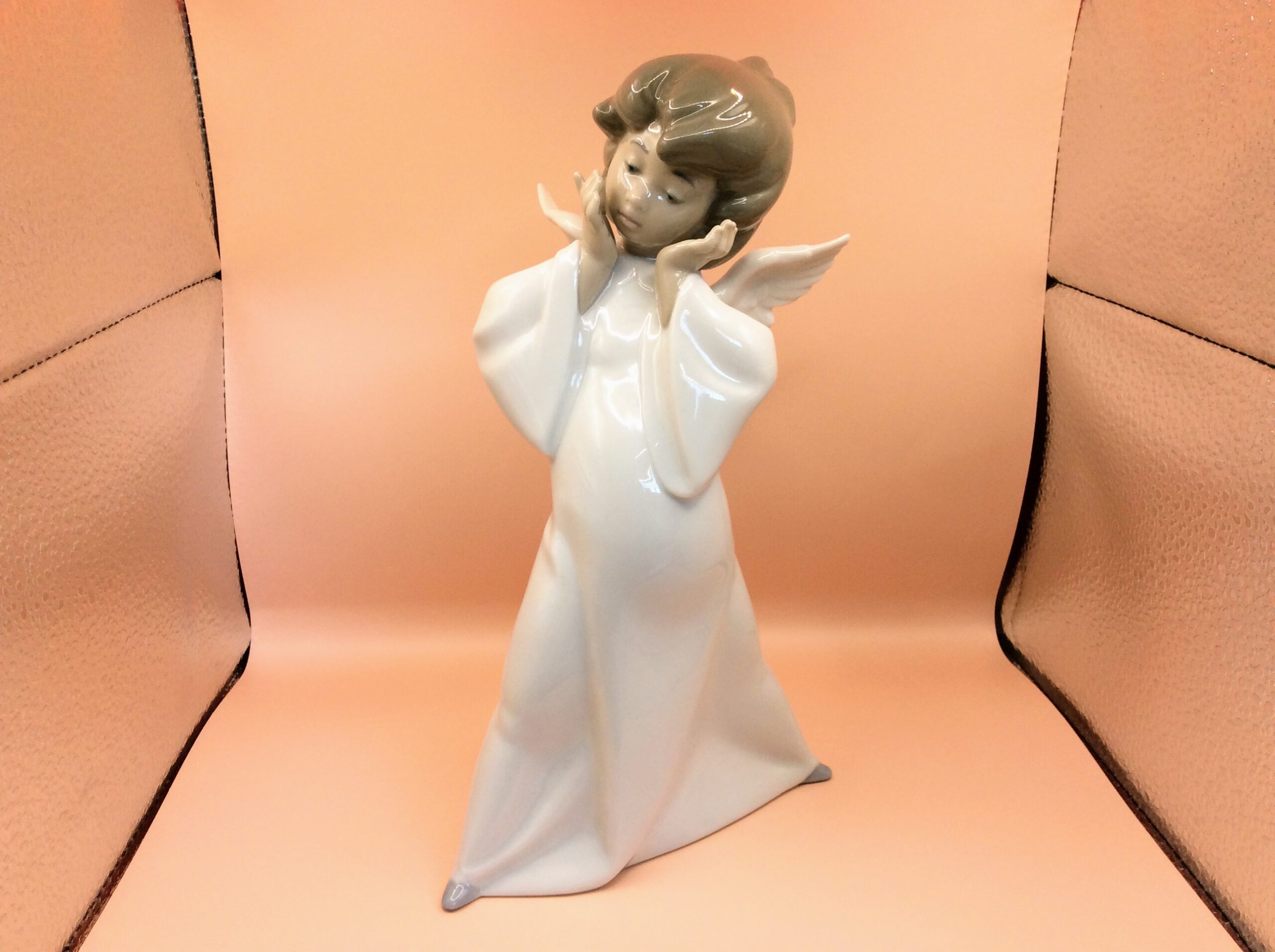 リヤドロ　天使の考え事