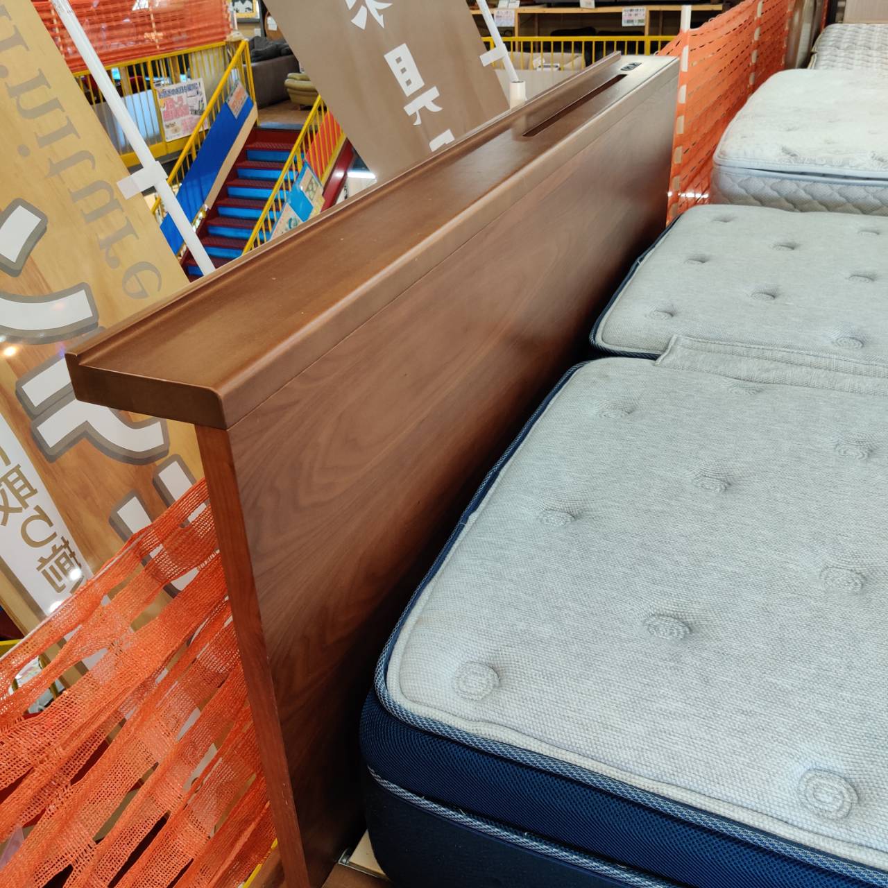 ニトリ クイーンベッド NOYER/デュアルポケット2 販売中！ 愛品倶楽部  