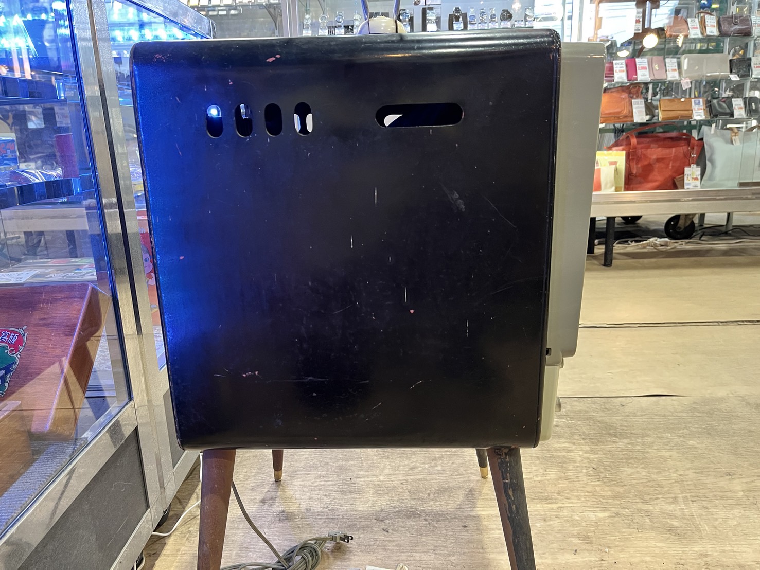 昭和レトロ 当時物 ナショナル真空管テレビ 買取いたしました｜愛品館 