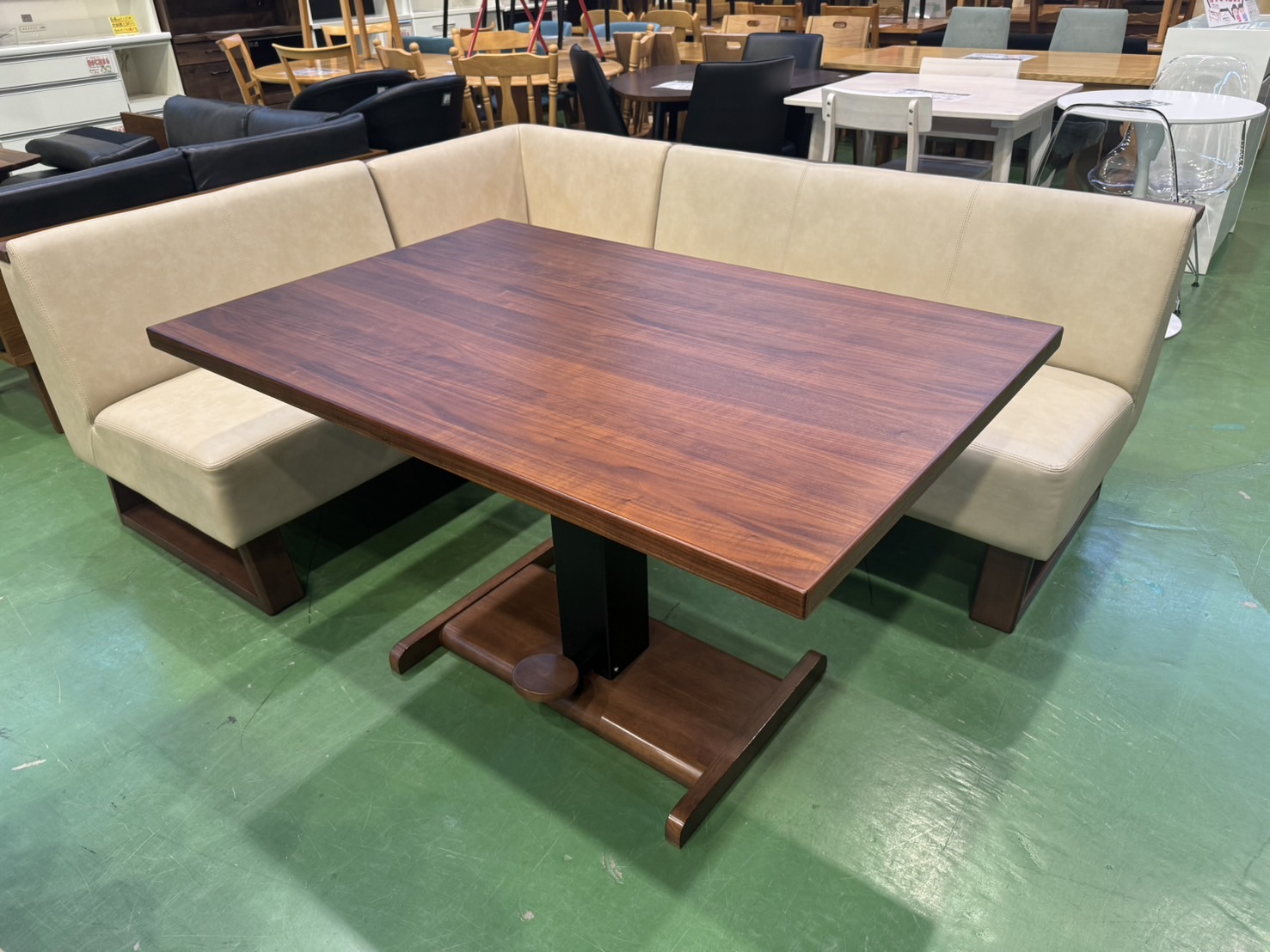 東京インテリア｜リビングダイニング4点セット買取致しました｜愛品館  