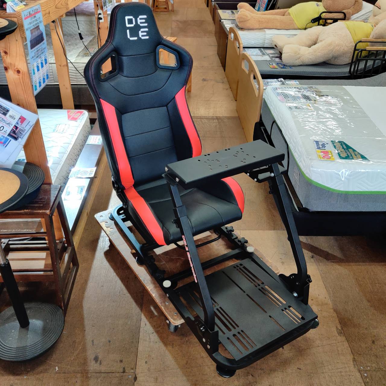 DELE レーシング チェア & スタンド 2点セット 販売中！ 愛品倶楽部柏 