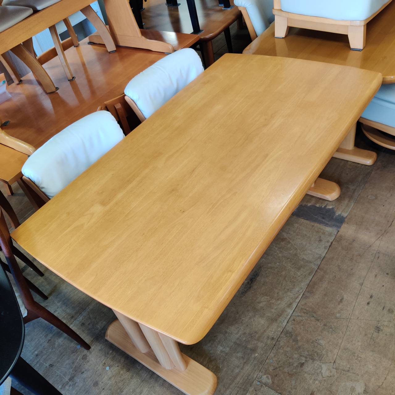 ダイニング5点セット キャスター肘付回転チェア 販売中！ 愛品倶楽部柏  