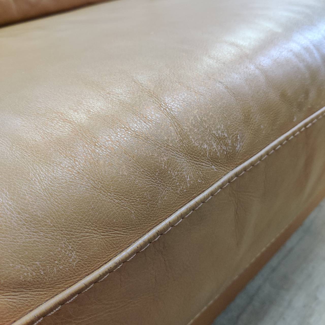 レザーワールド 本革 3Pソファ 背もたれ取り外し可 販売中！ 愛品  