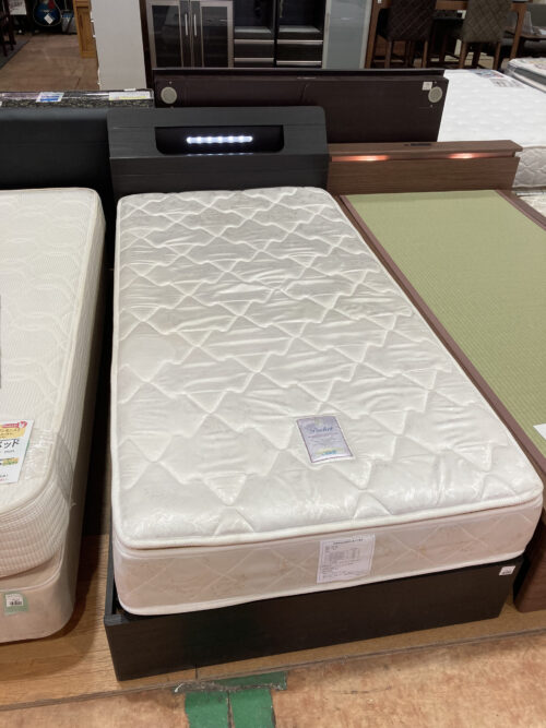 愛品倶楽部柏店】(株)モーニン 収納付きシングルベッド（畳） S大和ⅡF 