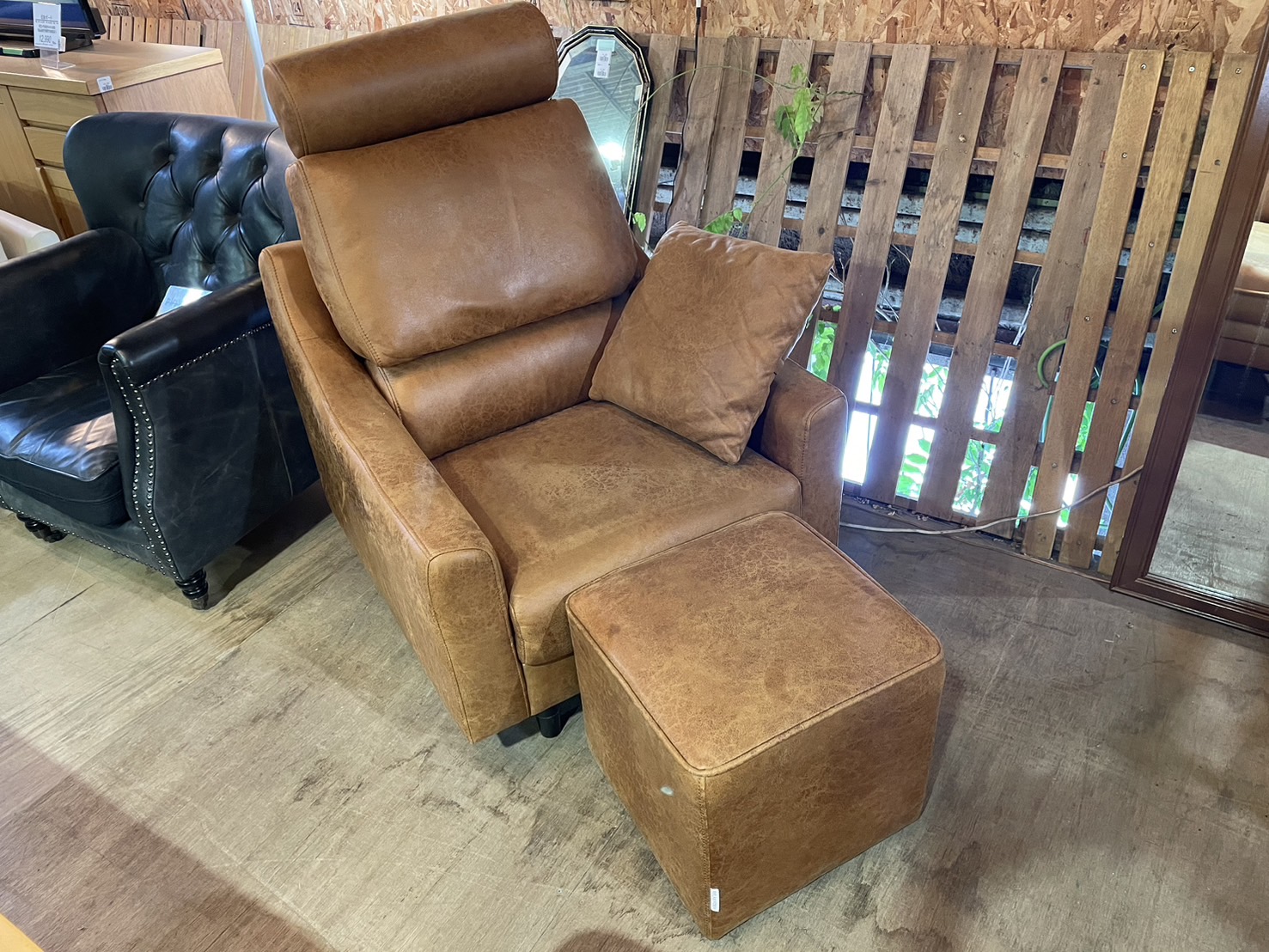 1人掛けソファ+オットマン付入荷致しました！ | リサイクルショップ 