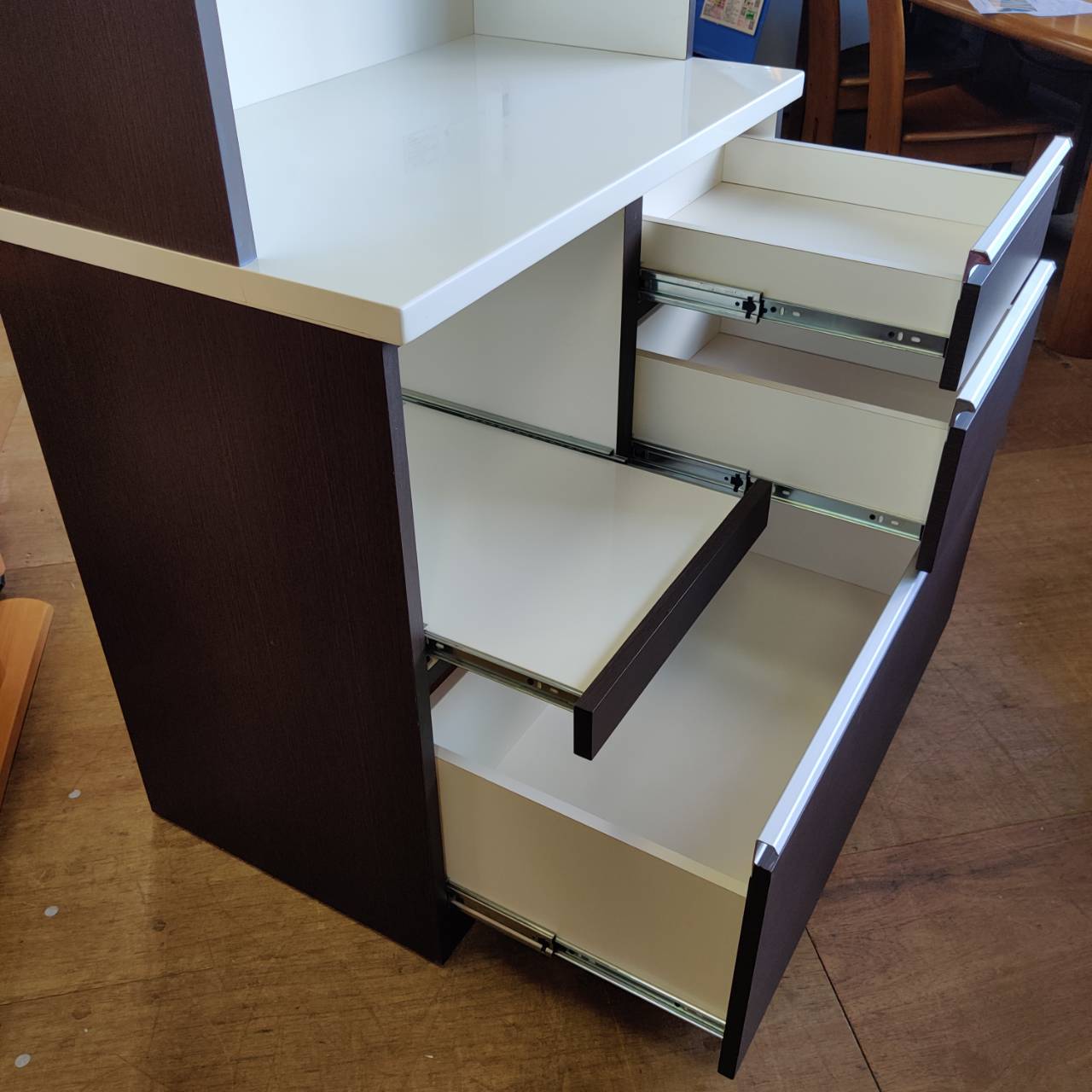 愛品倶楽部柏店】NITORI 2枚スライド扉キッチンボード スイフト90KB