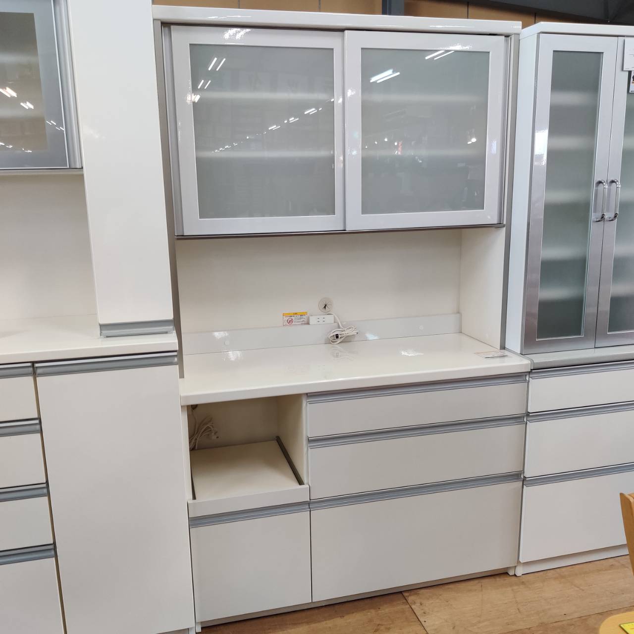 Pamouna 2枚スライド扉キッチンボード 販売中！ 愛品倶楽部柏店  