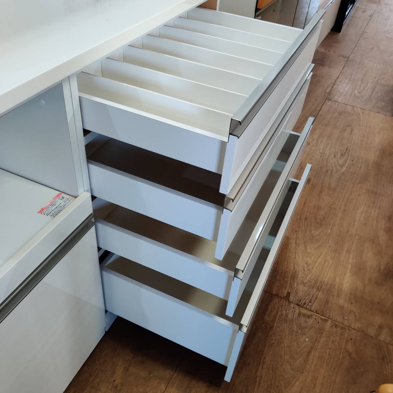 NITORI 組合せ2枚スライド扉キッチンボード リガーレ 販売中！ 愛品  