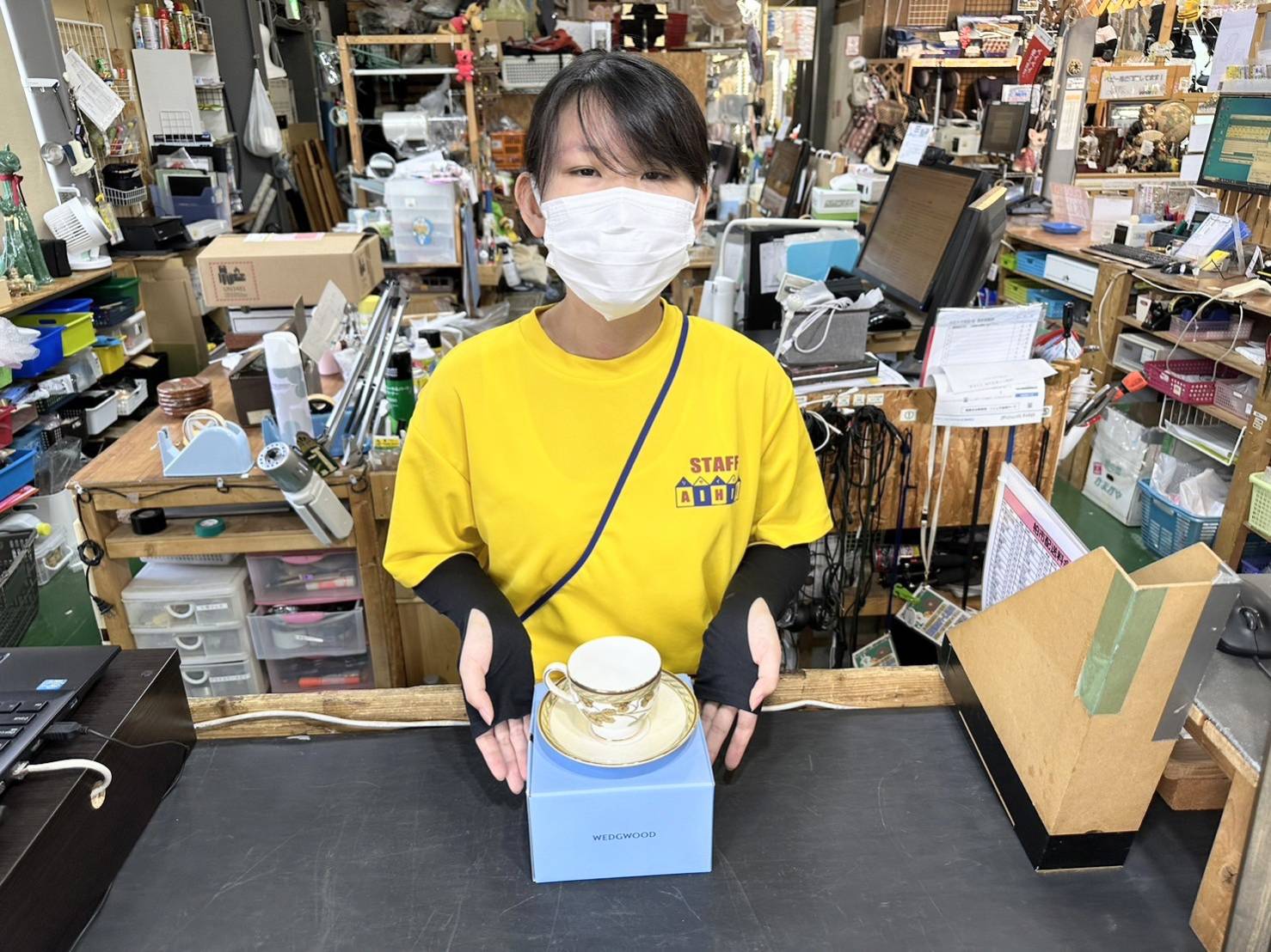 愛品倶楽部柏店】 ウェッジウッド WEDGWOOD ゴールデンバード カップ 