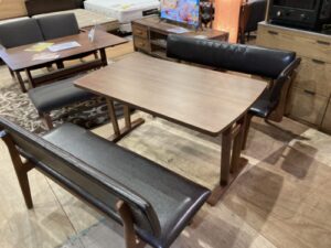 サンウッディ｜ベンチダイニング3点セット入荷致しました 