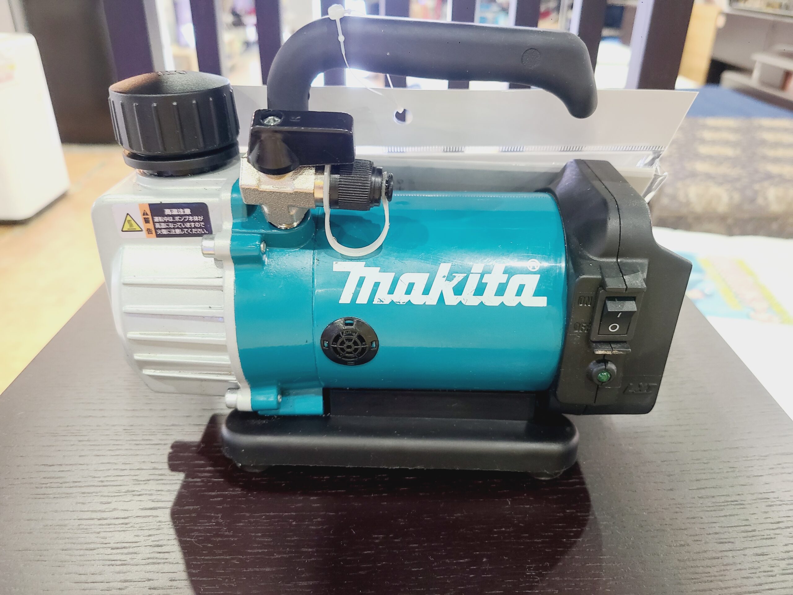 愛品館 市原店】マキタ VP180DZ充電式真空ポンプ18V 本体のみ