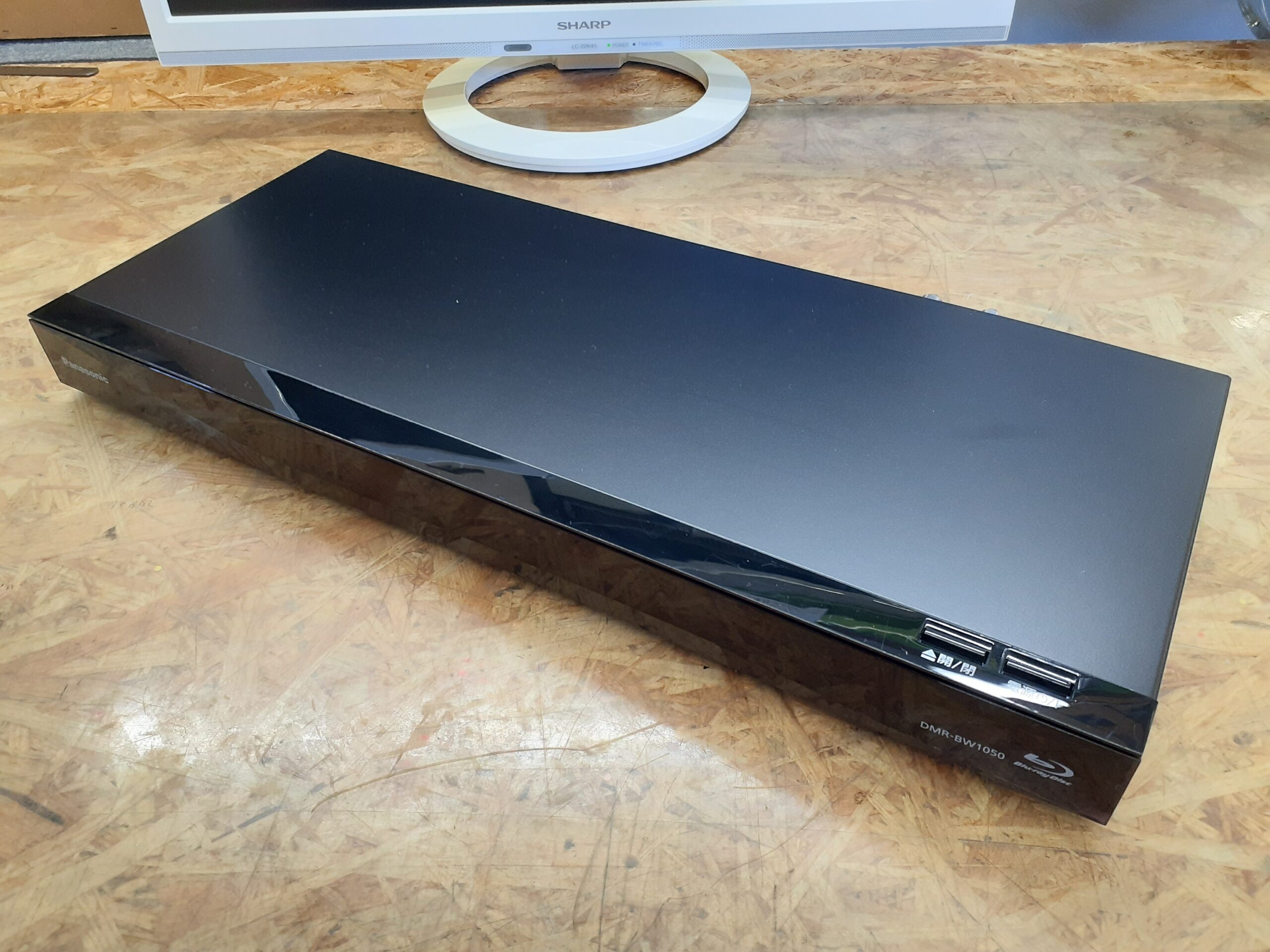 東芝 DBR-Z320 REGZA ブルーレイレコーダー ジャンク品 東芝 1TB 2チューナー ブルーレイレコーダー REGZA DBR-Z320 稼動品