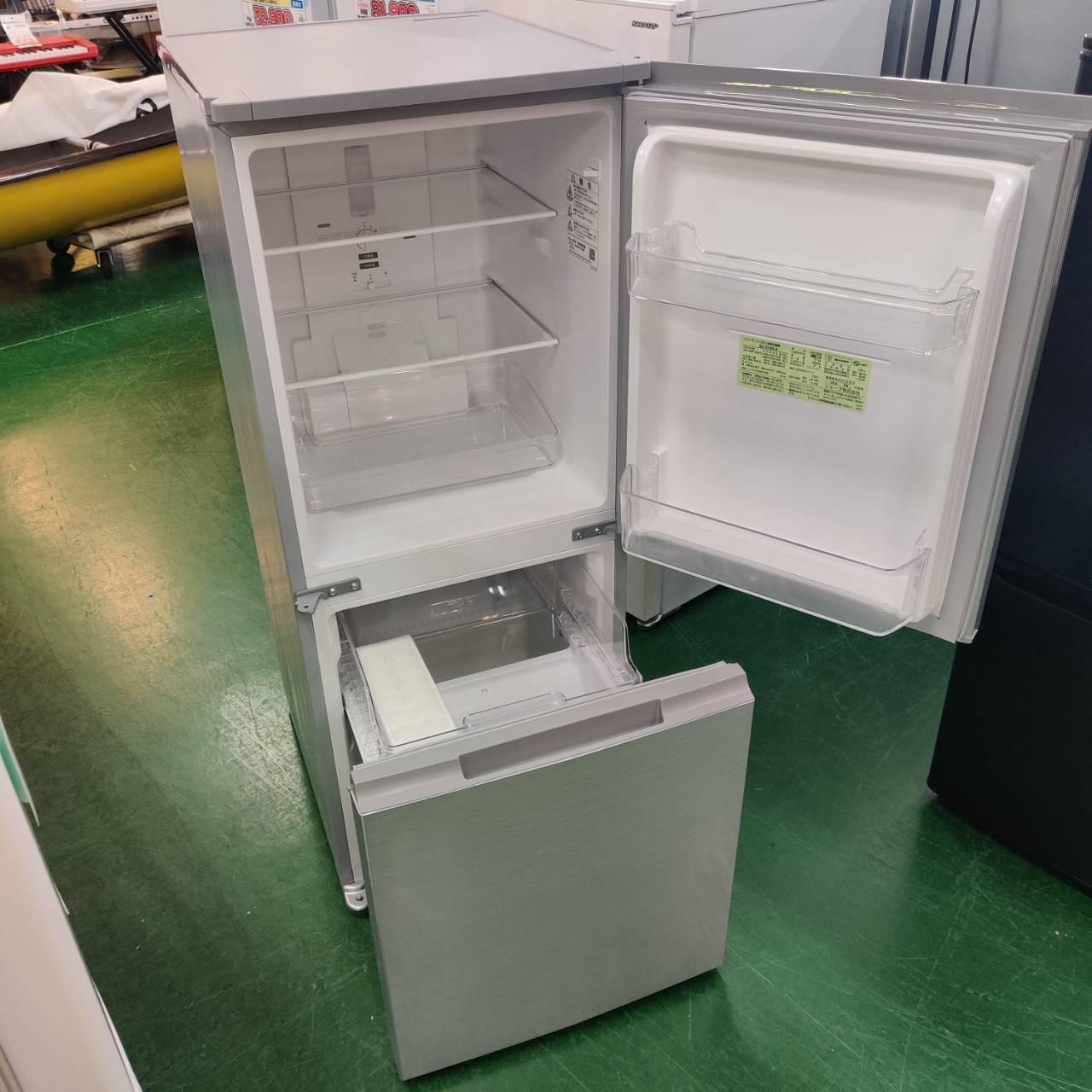 SHARP (シャープ) 2021年製 152L 2ドア 冷凍冷蔵庫 SJ-D15G-S 販売中  