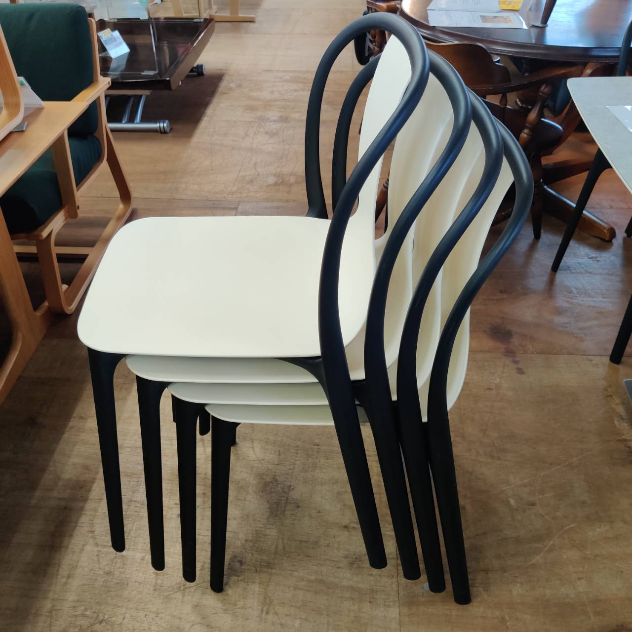 Vitra (ヴィトラ) チェア 1脚 Belleville 販売中！ 愛品倶楽部柏 