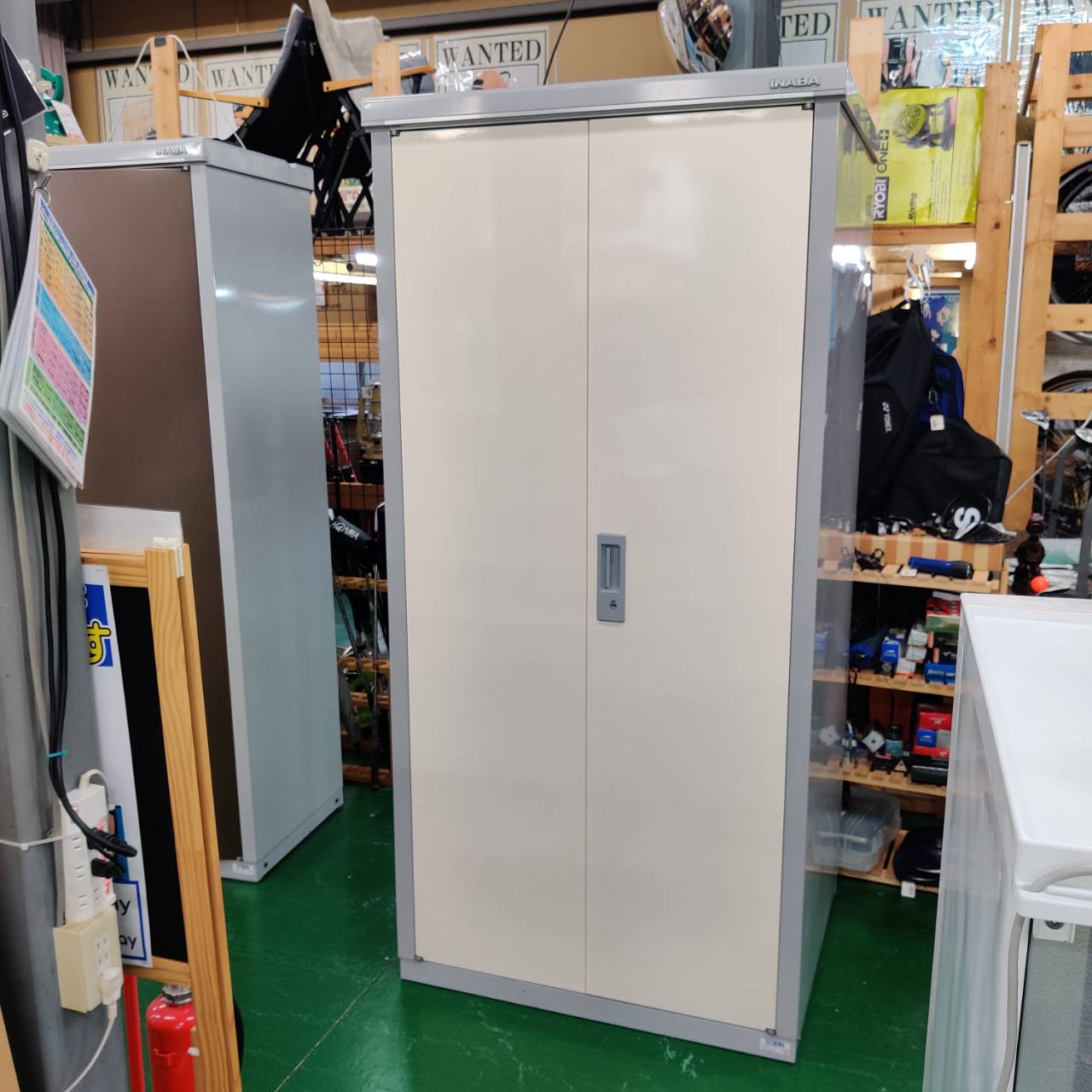 イナバ物置 アイビーストッカー BJX-097 販売中！ 愛品倶楽部柏店 