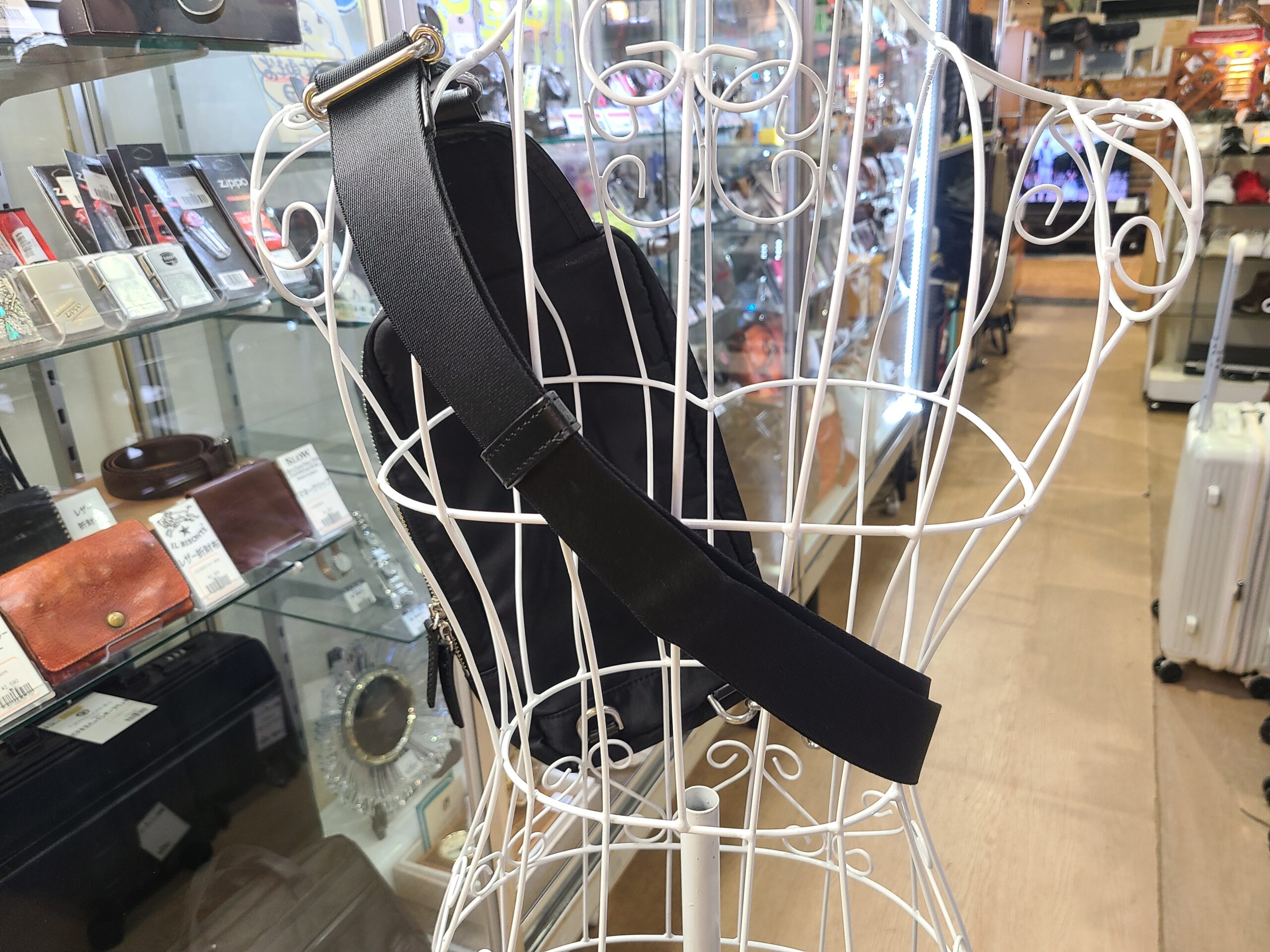 シーケーカルバンクラインボディバッグ買取|愛品館市原店 | リサイクル 