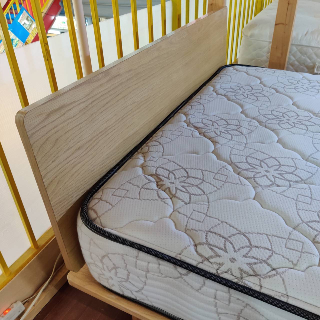 無印良品/シモンズ セミダブルベッド ビューティレストGV 販売中！ 愛  