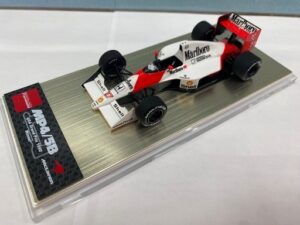デアゴスティーニ ｜セナゆかりのマクラーレンを買取致しました 