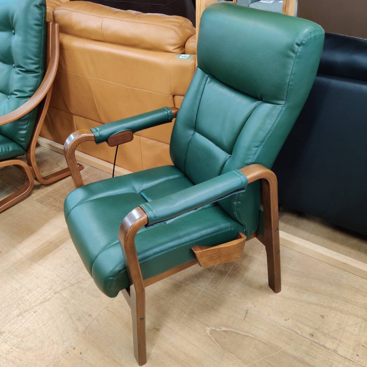 愛品倶楽部柏店】シギヤマ家具工業 本革アームレス2Pローソファ 