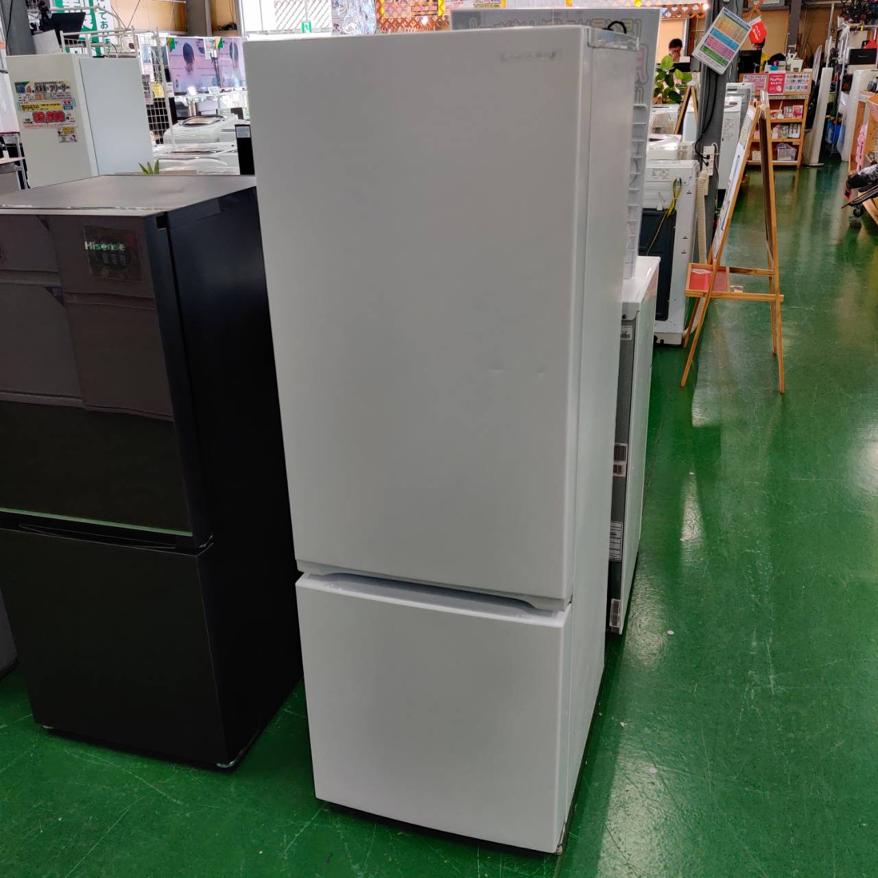 HerbRelax YRZ-F23E1 ヤマダ電機オリジナル 2ドア冷蔵庫 (225L・右開き 