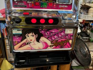 主役は銭形（不二子パネル）｜スロット実機｜4号機買取致しました|愛品 