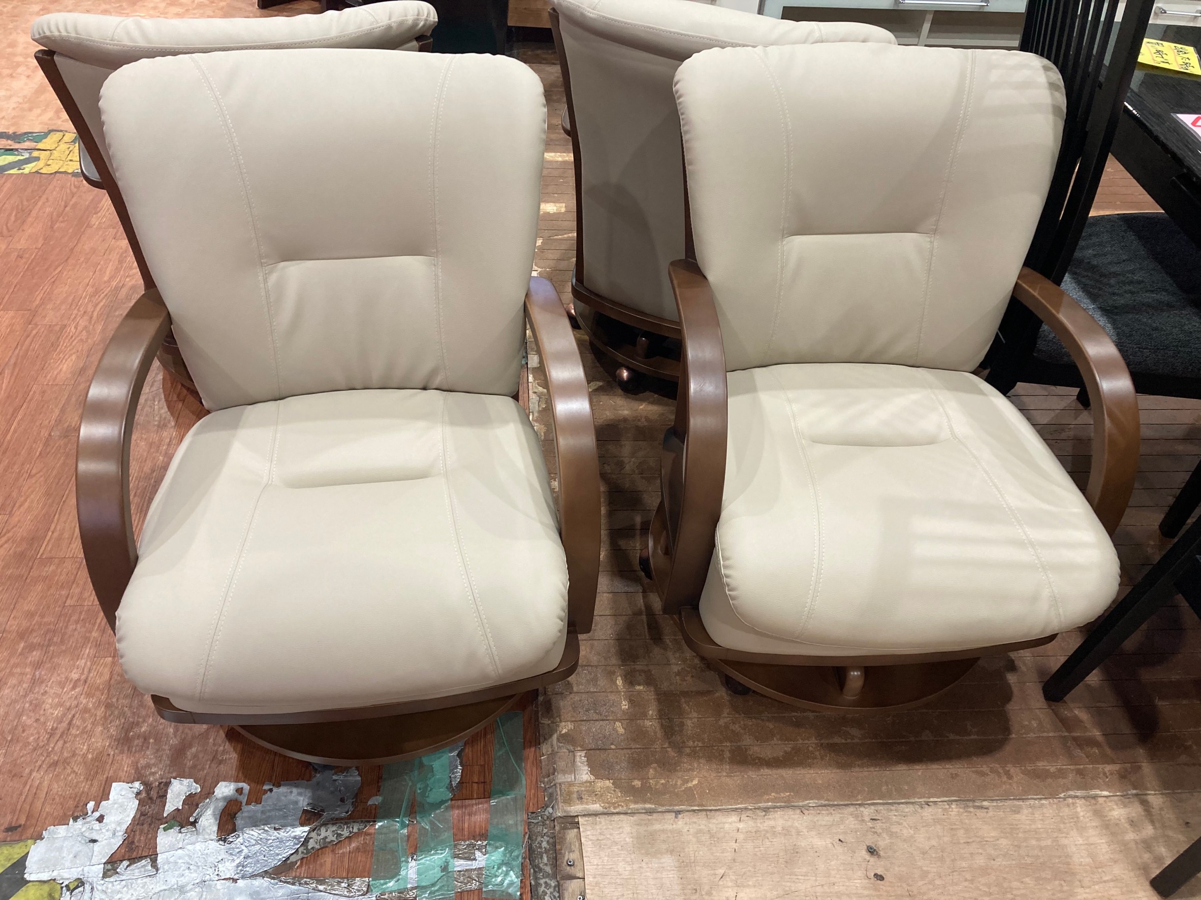 ニトリ｜ダイニング5点セット ｜キャスター付きチェア買取入荷致しまし 