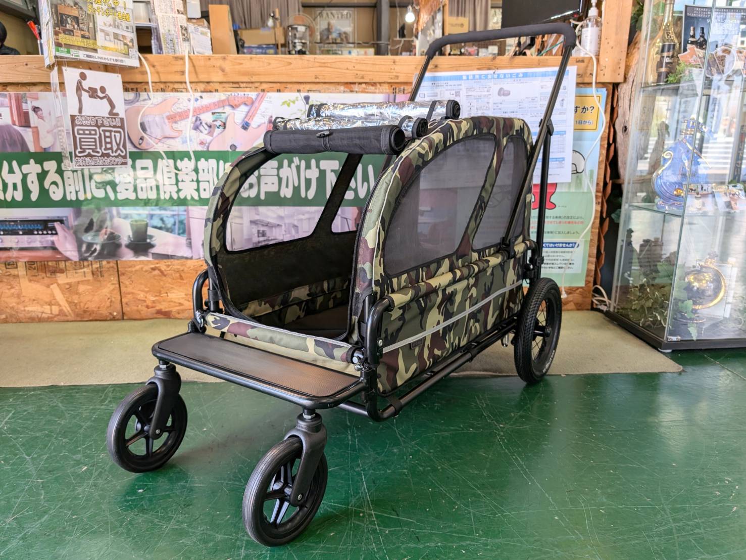 AURBUGGY エアバギー キャリッジ 台車 ルーフ セットを店頭にて販売中 