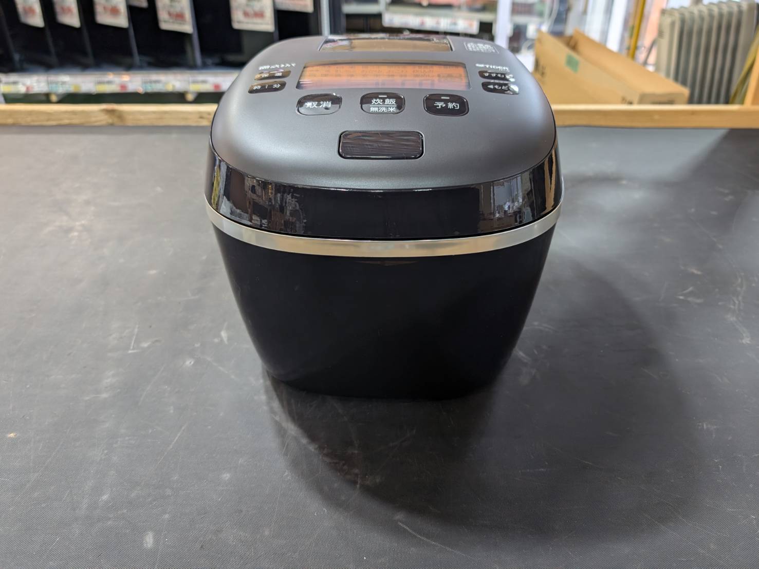 タイガー 1升炊き 圧力IH炊飯ジャー JPI-G180KL 2022年製 未  