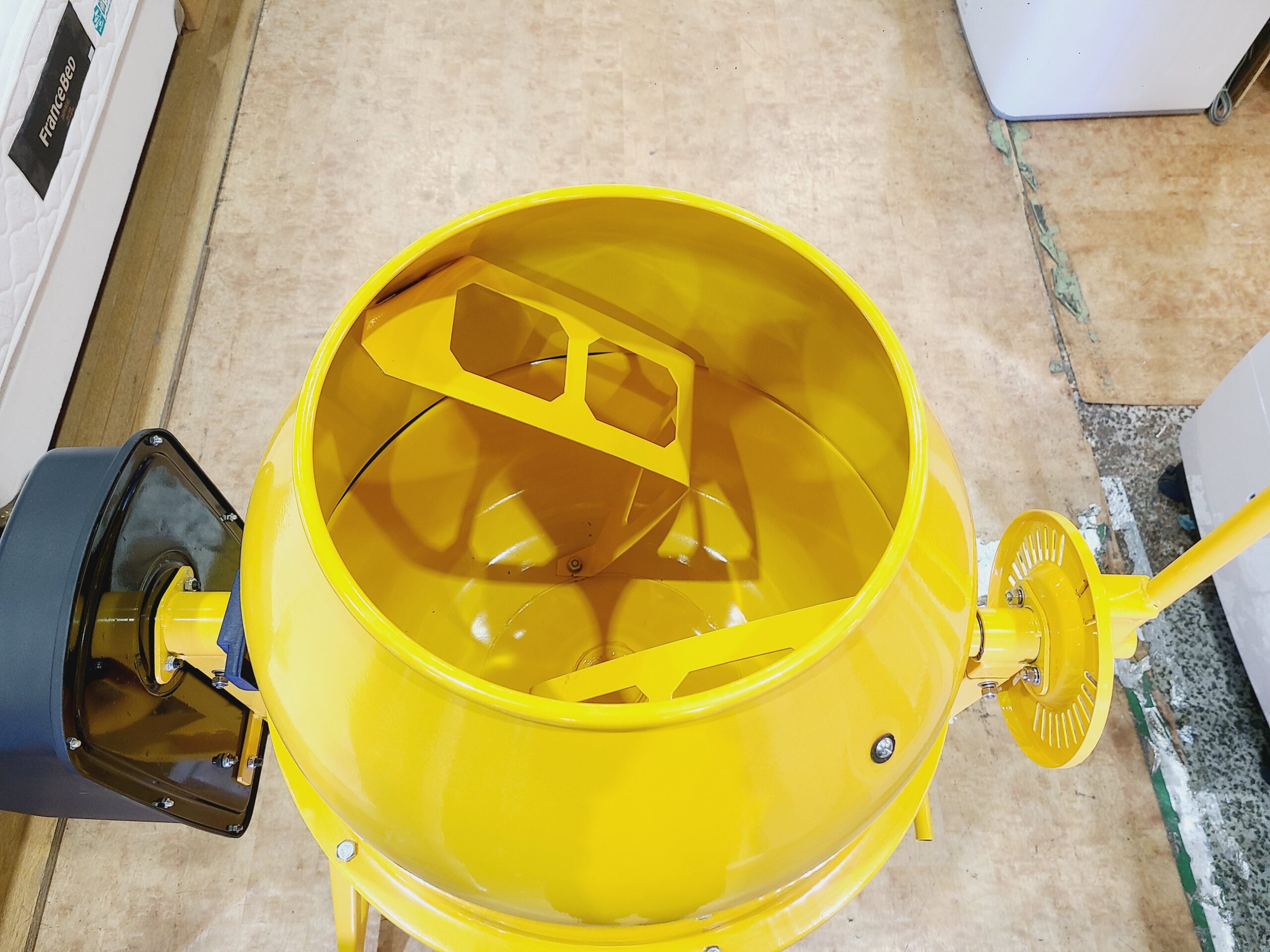 電動コンクリートミキサー まぜ太郎 AMZ-50Y買取｜愛品館市原店  