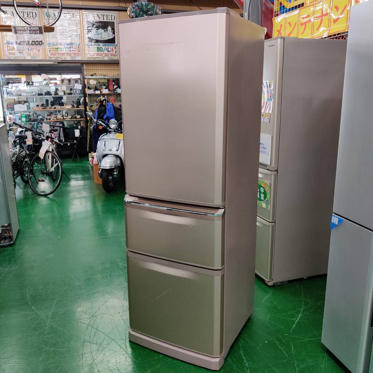 三菱 (MITSUBISHI) 2019年製 370L 3ドア 冷凍冷蔵庫 MR-C37C-P 販売中  