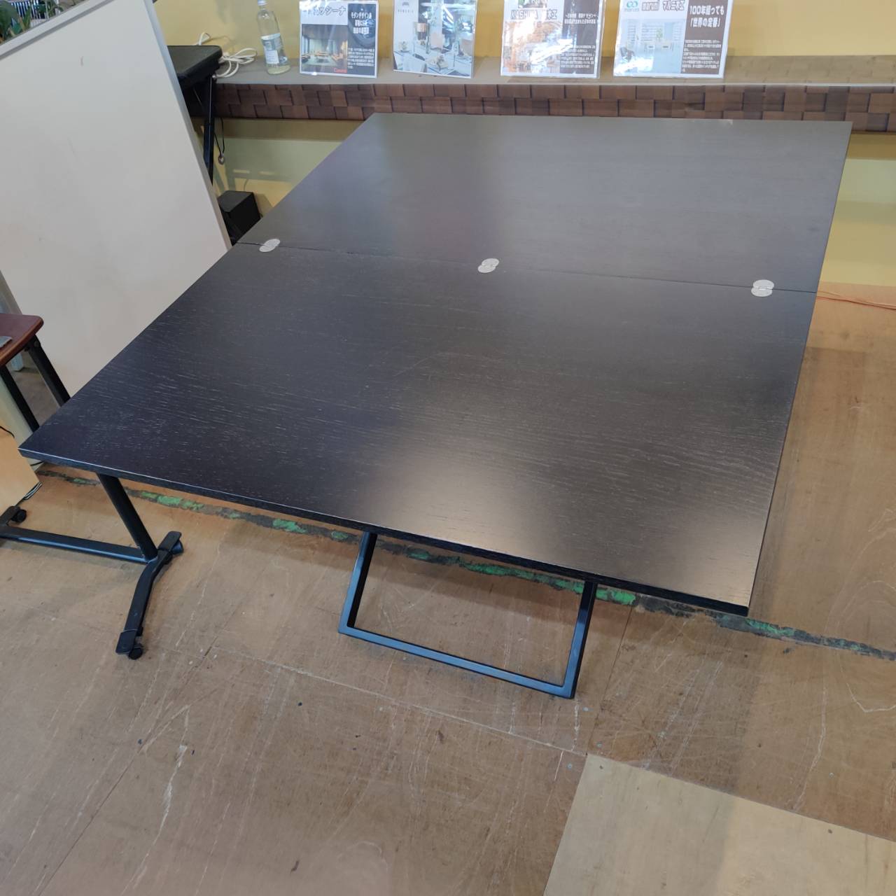 BoConcept (ボーコンセプト) アジャスタブルテーブル Rubi 販売中！ 愛 