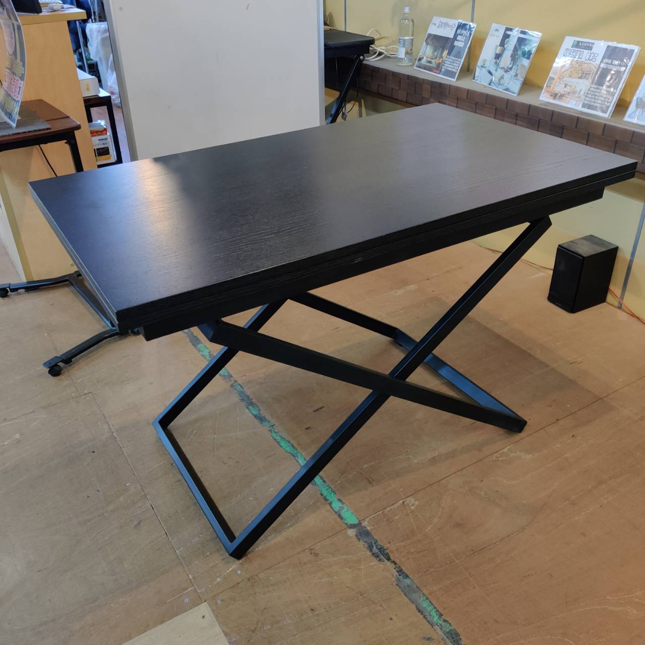 BoConcept (ボーコンセプト) アジャスタブルテーブル Rubi 販売中！ 愛 