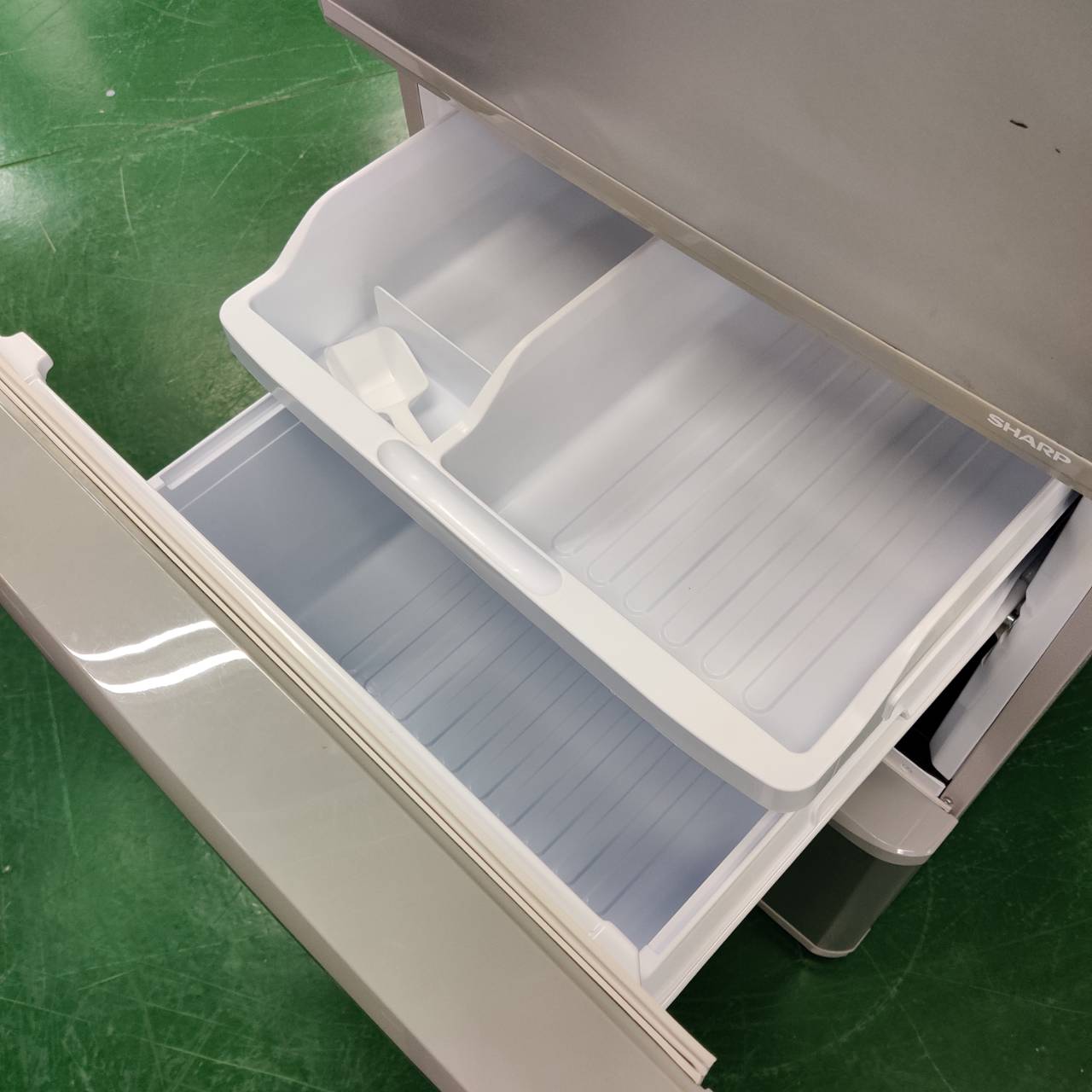 愛品倶楽部柏店】SHARP/シャープ 2020年製 350L 3ドア 冷凍冷蔵庫 SJ 