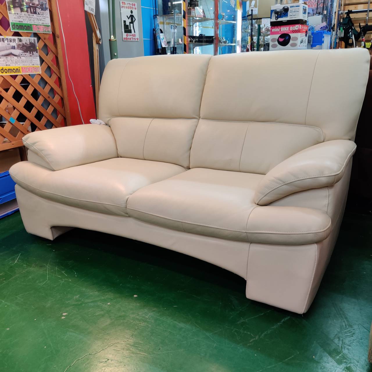 愛品倶楽部柏店】 ハイバック2人掛けソファ