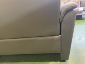 ニトリ｜3人掛本革ハイバックソファ｜ナルタKD GR買取致しました｜愛品 
