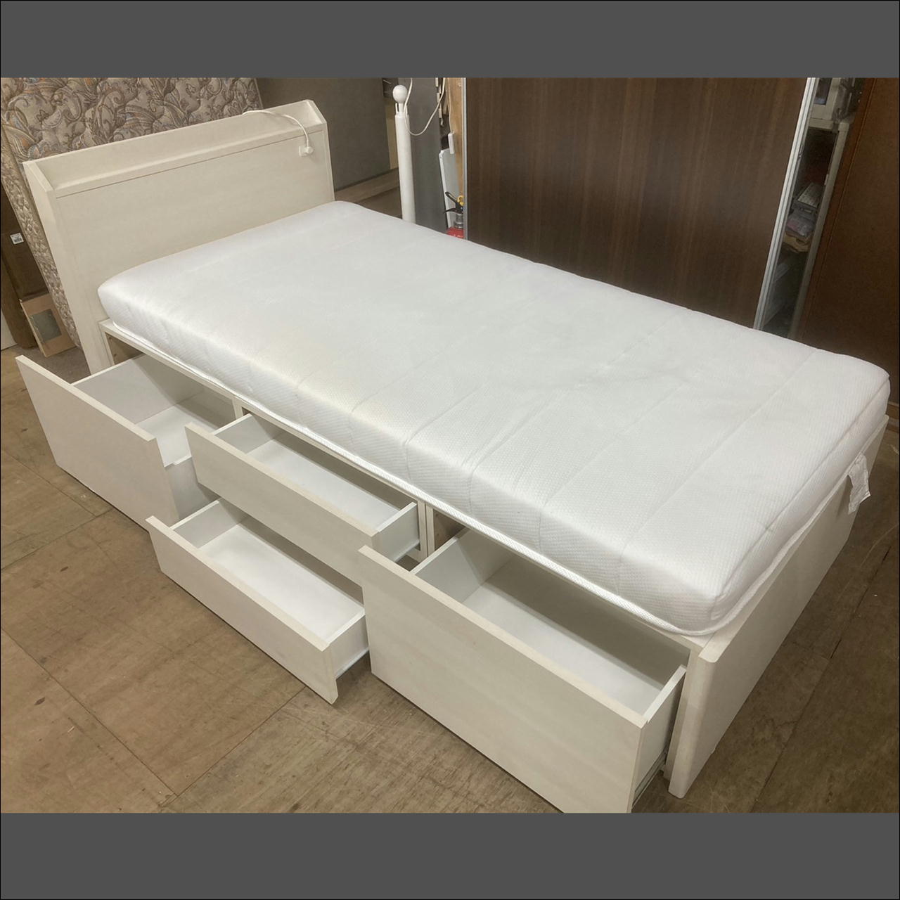 ニトリ 収納付きシングルベッド (ジオ / ZERO LIGHT3 VB-S) 販売中 