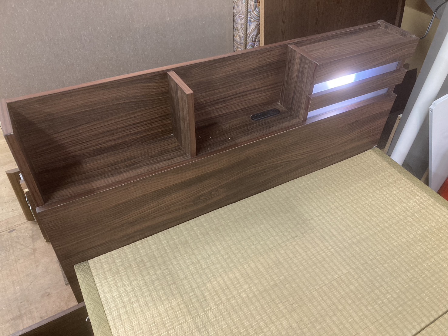 収納付きシングルベッド 不二貿易(株) パリスⅡ 4分割式ユニット畳 