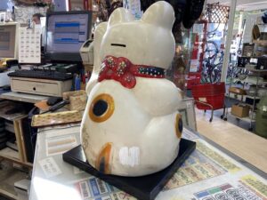 招き猫 特大サイズ 置物買取致しました｜愛品館千葉店 | リサイクル 